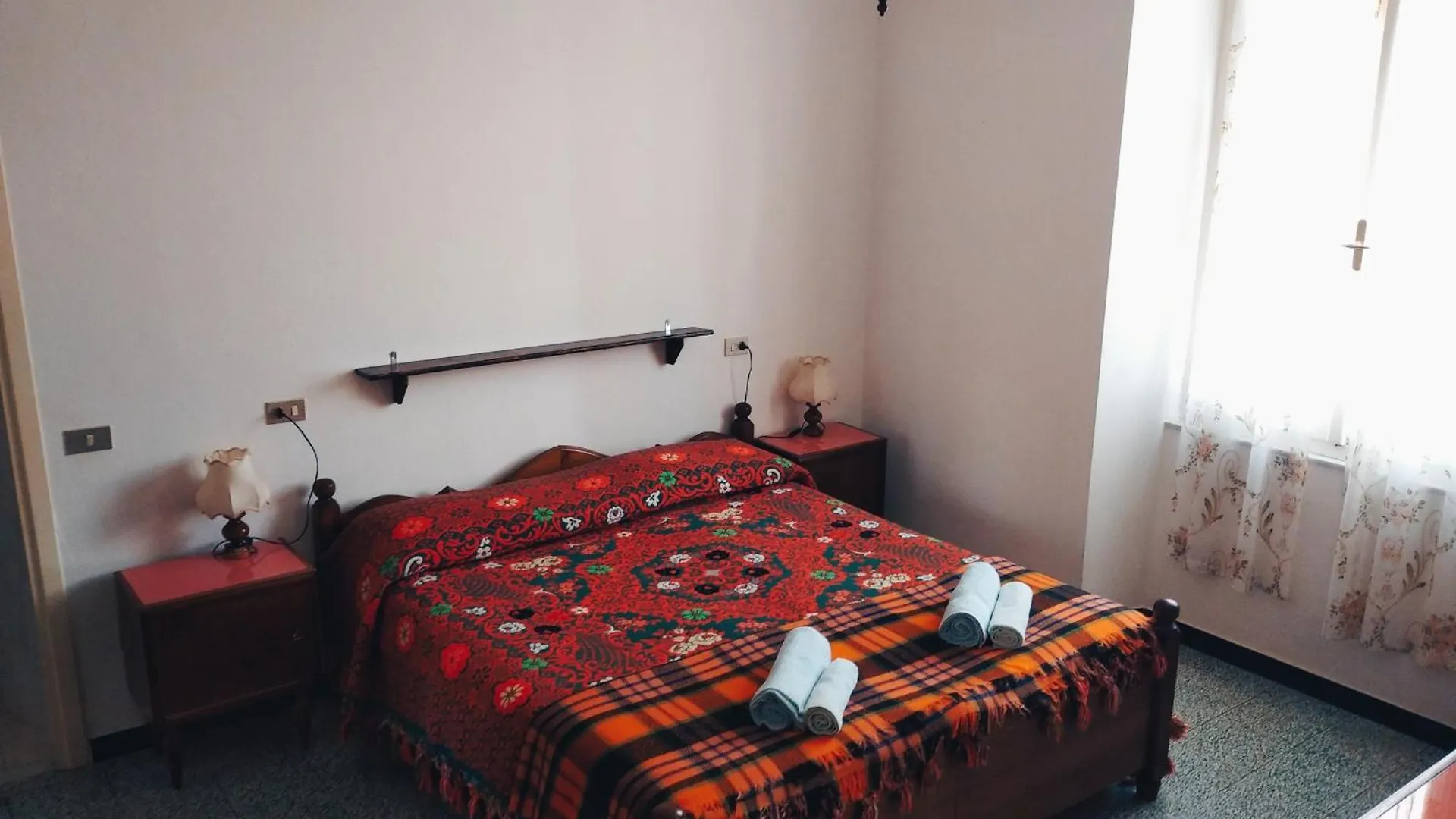 Albergo Belvedere Maissana 2*,  Italy